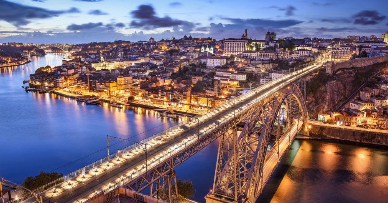 Programok Portóban: TOP30 legjobb látnivaló, legszebb helyek és programötletek Portugáliában