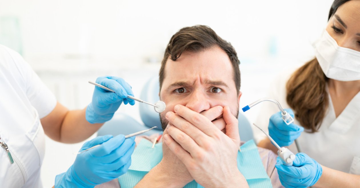 Miért olyan rosszak a magyarok fogai, miért nem járunk fogorvoshoz?