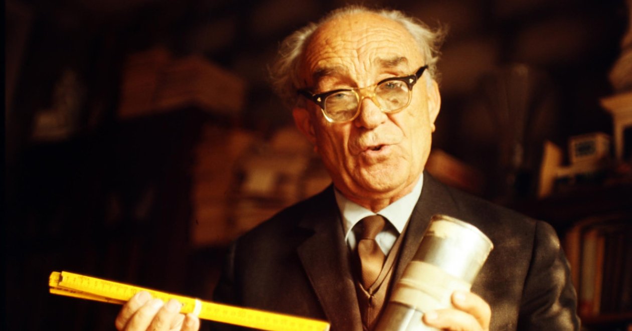 Öveges professzor kísérletei: így szerettük meg a tudományt régen