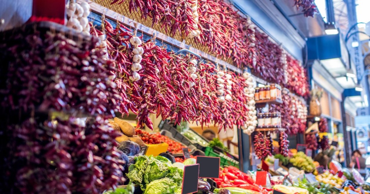 Treasures of Budapest markets: get lost in real Hungarian markets