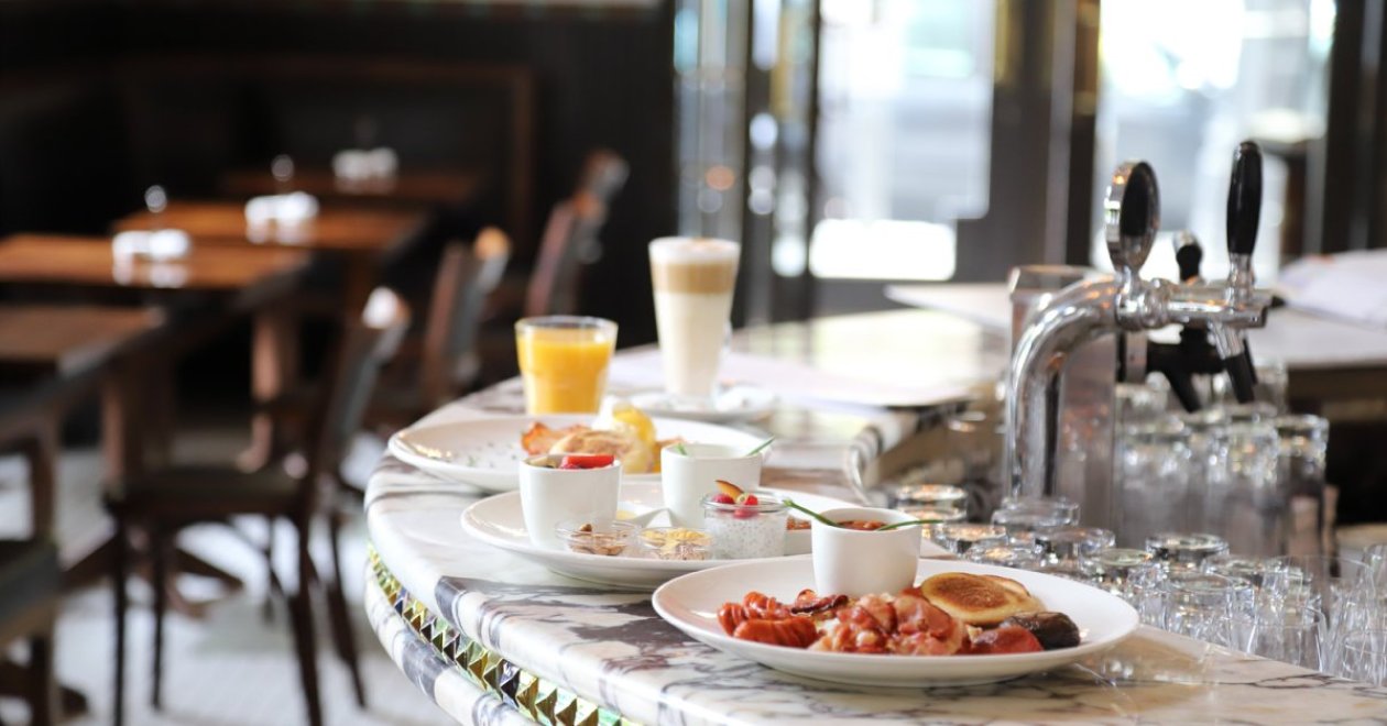 Andrássy ut restaurants: the taste of Budapest elegance