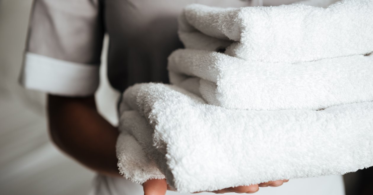 Legyen mosoda a szállodában vagy érdemesebb kiszervezni a feladatot?