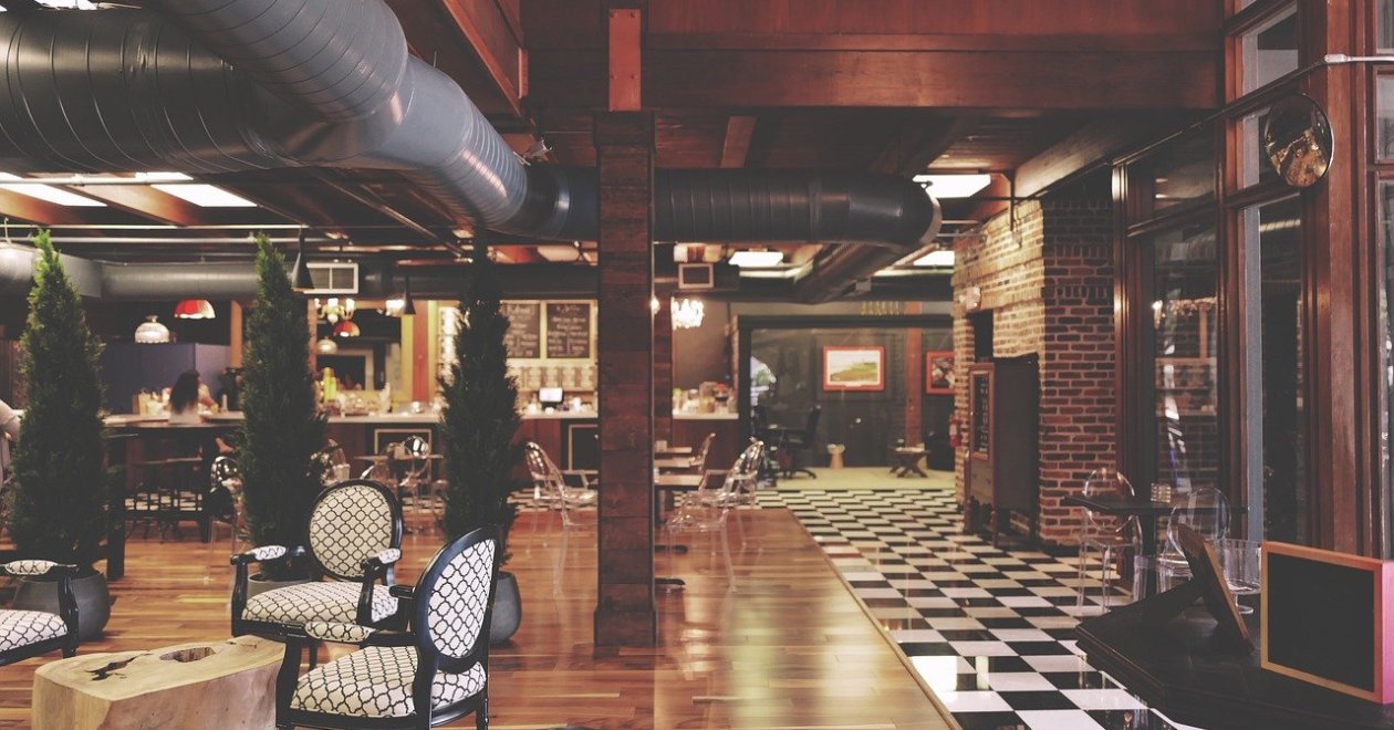 Étteremnyitás feltételei: miket kell beszerezned a nyitás előtt?