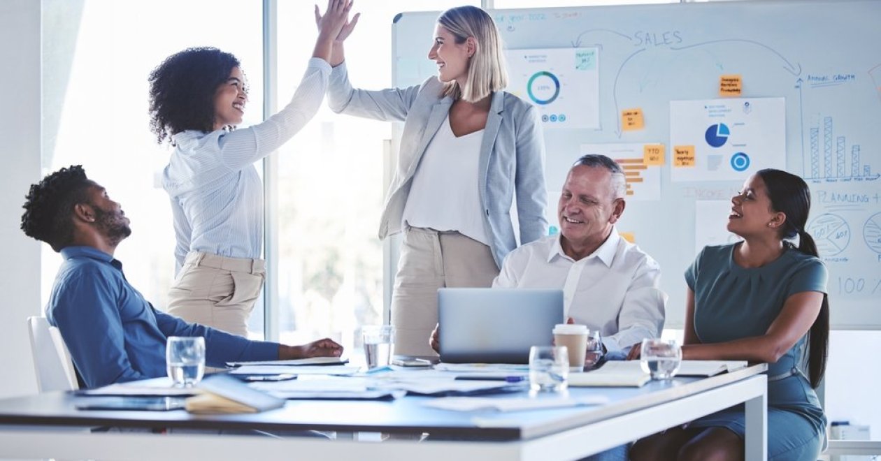 Étterem marketing ügynökség: miért válaszd a külső marketinget?