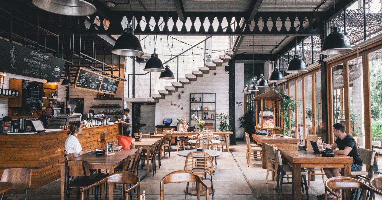 5 egyszerű dolog, ami fellendíti éttermed online marketingjét