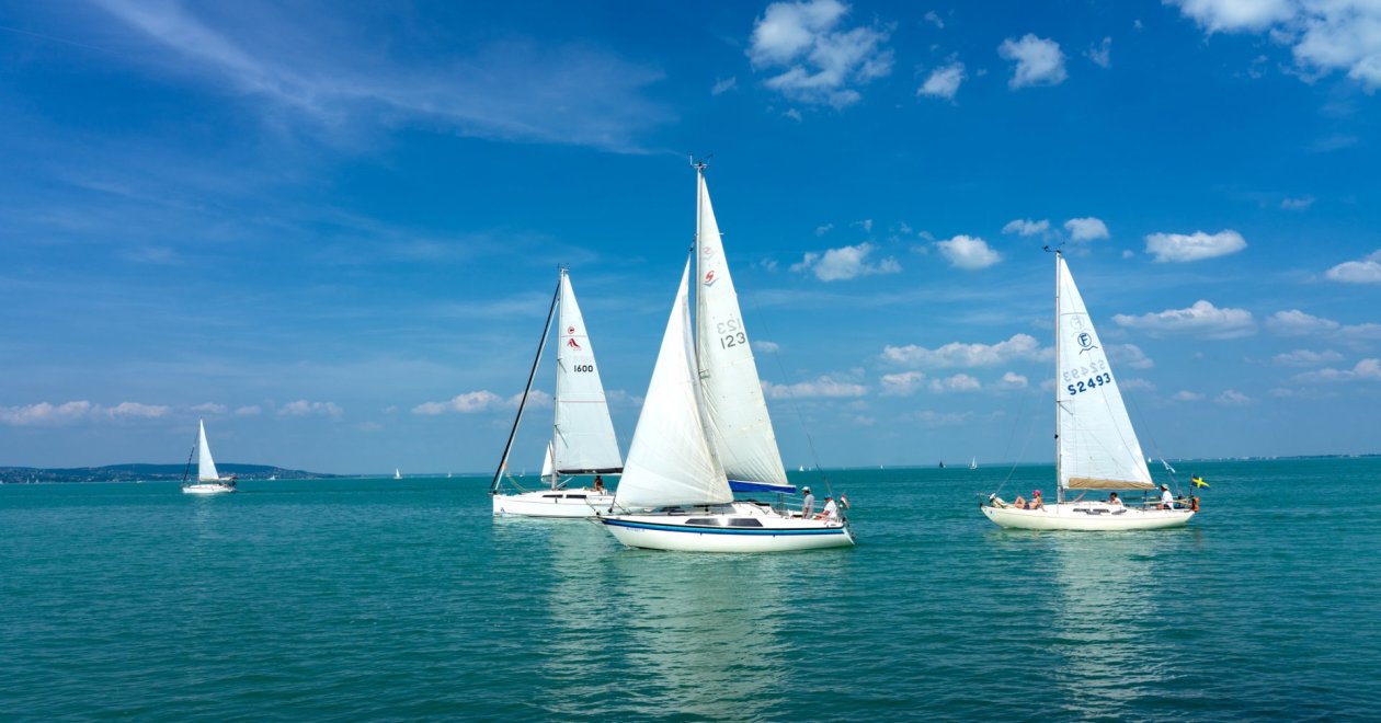 Diákok özönlötték el a balatonfüredi Kékszalag PORT kikötőt