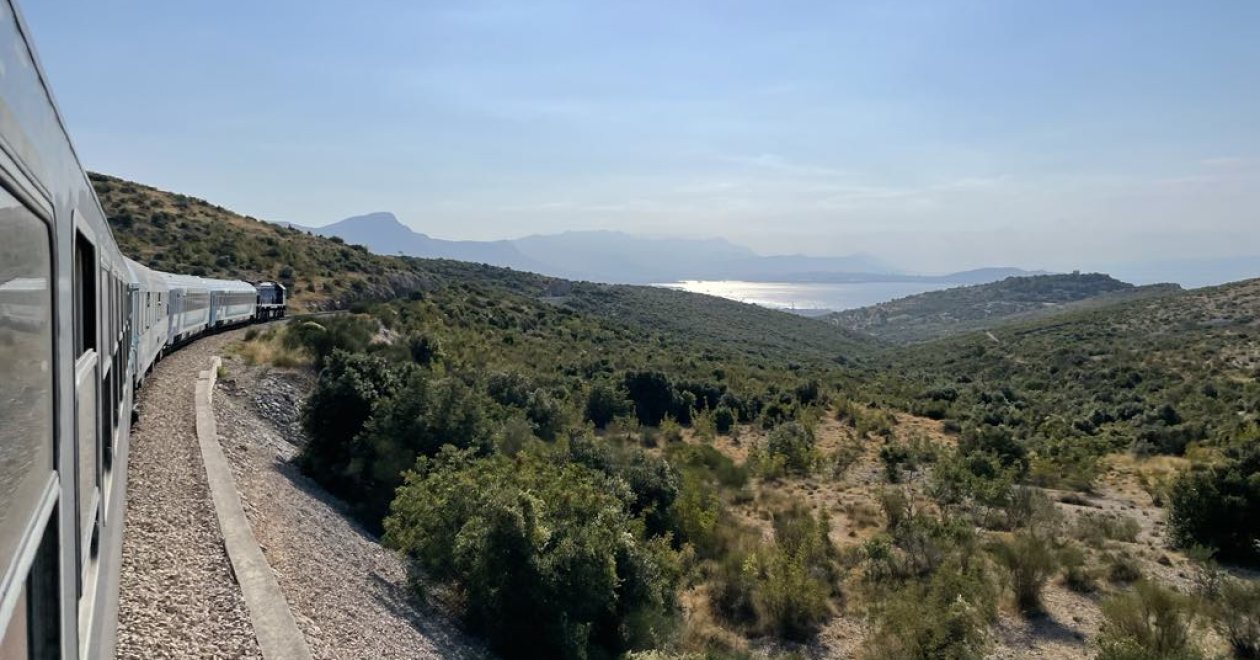 Vonattal az Adriára – Ilyen a MÁV Adria InterCity élmény 2025-ben