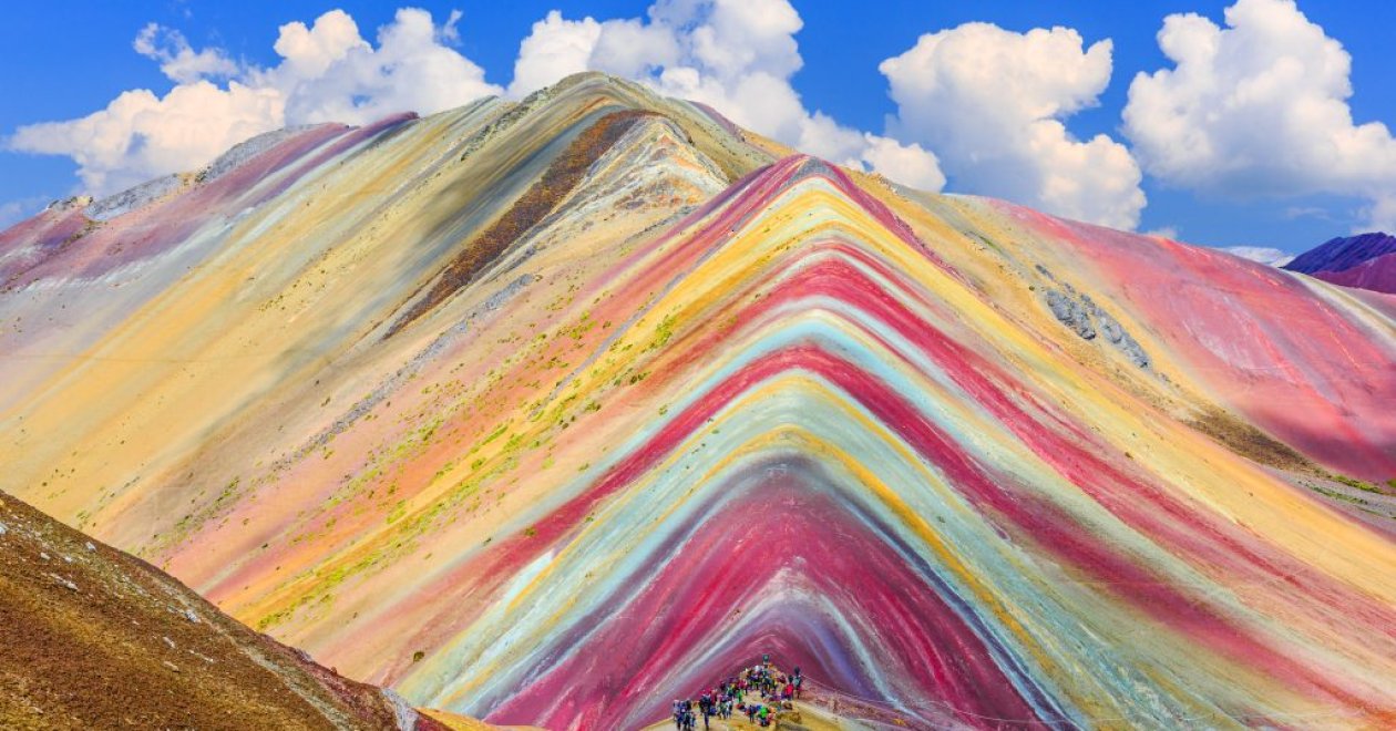 Színes földek, tavak és hegyek – természetes szivárványok a világban