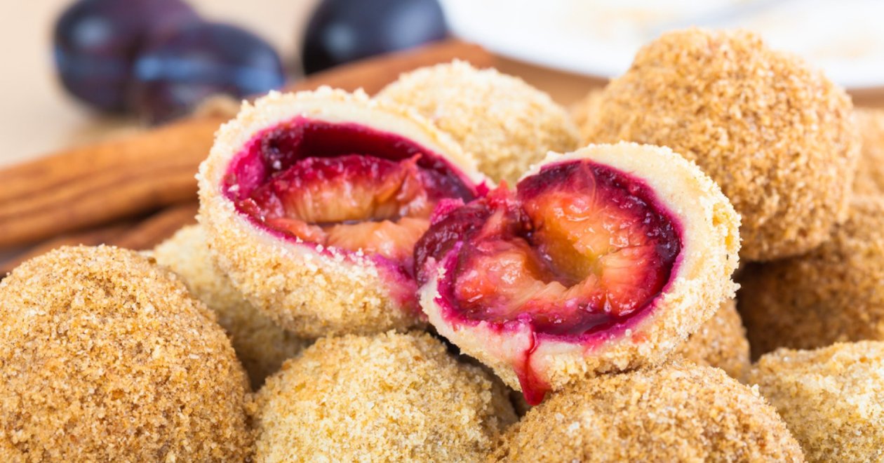 Nagymamaféle hagyományos szilvás gombóc receptje