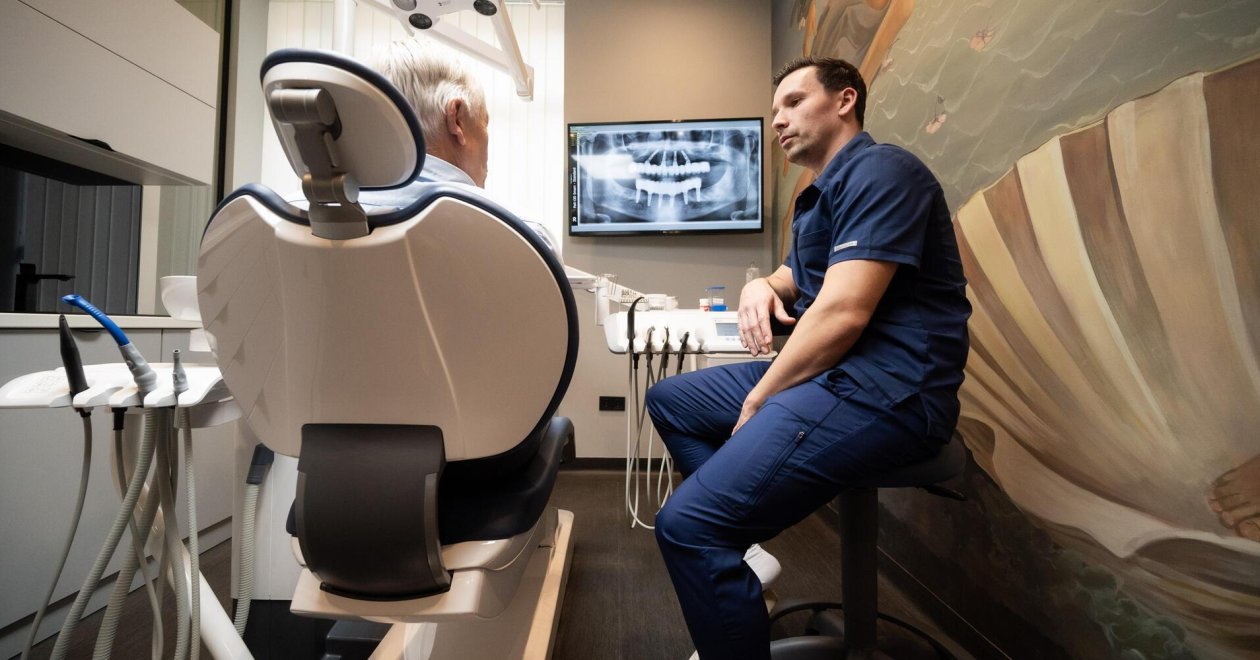 Teljes fogsor implantátum – megnyugtató megoldás a foghiányra